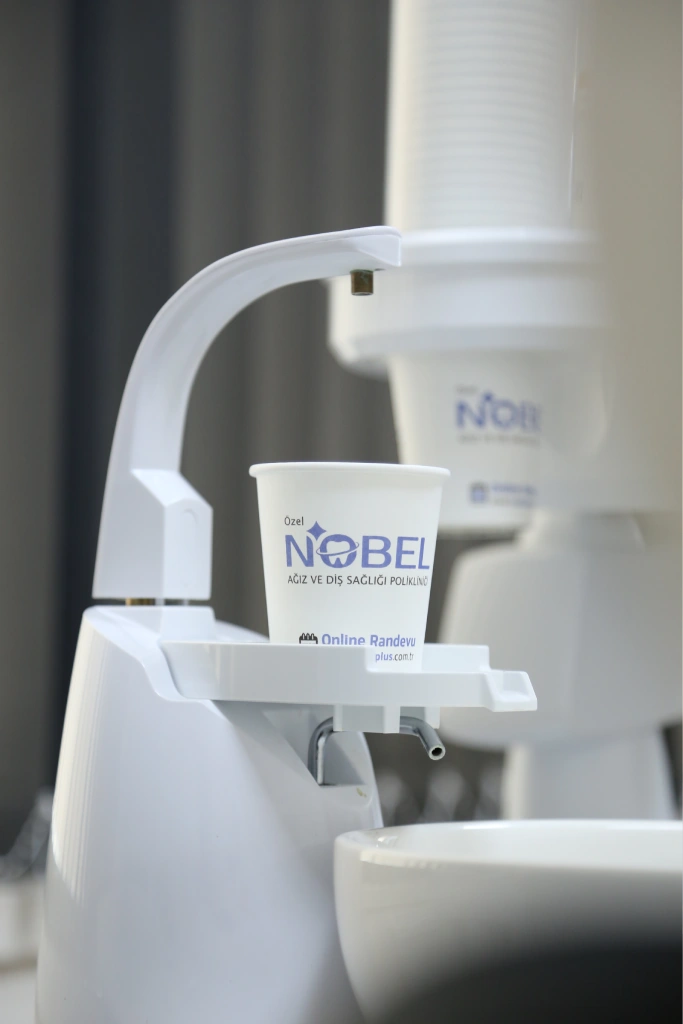 A treatment unit with a Nobel Plus cup
